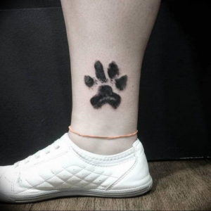 Фото тату лапка собаки 12.08.2019 №012 - dog paw tattoo - tattoo-photo.ru