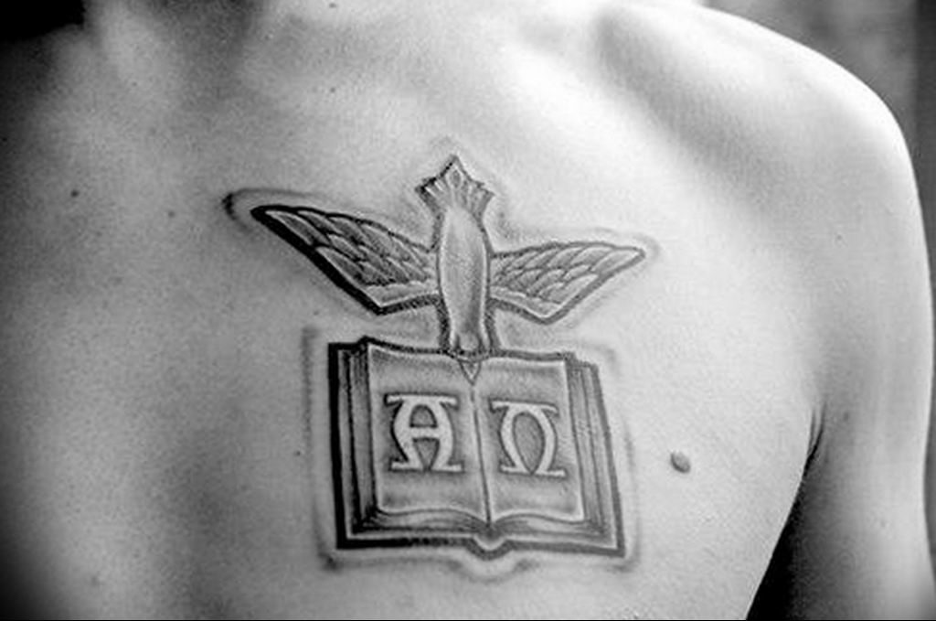 Фото пример альфа и омега тату 13.08.2019 №039 - tattoo alpha beta omeg - tattoo-photo.ru