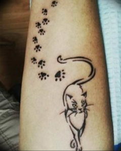 Фото тату кошачьи лапки 12.08.2019 №003 - cat legs tattoo - tattoo-photo.ru