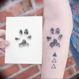 Фото тату лапка собаки 12.08.2019 №005 - dog paw tattoo - tattoo-photo.ru