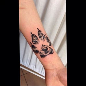 Фото тату лапки 12.08.2019 №060 - paw tattoo - tattoo-photo.ru
