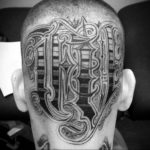 тату на затылке для девушек 24.09.2019 №017 -the back of the head tattoo- tattoo-photo.ru