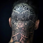 тату на затылке для мужчин 24.09.2019 №003 -the back of the head tattoo- tattoo-photo.ru