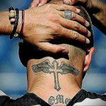 крест на затылке тату 24.09.2019 №006 -the back of the head tattoo- tattoo-photo.ru