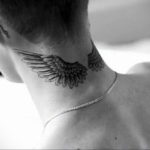 тату крылья на затылке 24.09.2019 №007 -the back of the head tattoo- tattoo-photo.ru
