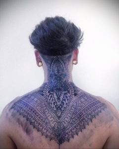 тату на затылке для мужчин 24.09.2019 №024 -the back of the head tattoo- tattoo-photo.ru