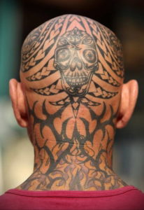 тату на затылке для мужчин 24.09.2019 №035 -the back of the head tattoo- tattoo-photo.ru