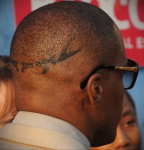 тату на затылке для мужчин 24.09.2019 №041 -the back of the head tattoo- tattoo-photo.ru