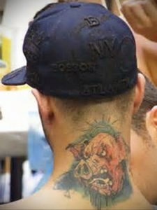 тату на затылке и шее 24.09.2019 №028 -the back of the head tattoo- tattoo-photo.ru