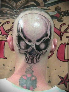 фото татуировки на затылке 24.09.2019 №008 -the back of the head tattoo- tattoo-photo.ru