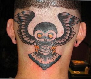 фото татуировки на затылке 24.09.2019 №010 -the back of the head tattoo- tattoo-photo.ru