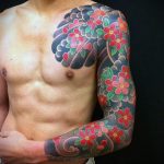 Фото тату сакура на груди 09.02.2020 №001 -sakura tattoo- tattoo-photo.ru