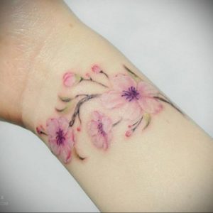 Фото тату цветок закуры 09.02.2020 №008 -sakura tattoo- tattoo-photo.ru