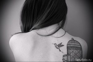 птица вылетает из клетки тату 02.01.2019 №12006 -bird cage tattoo- tattoo-photo.ru