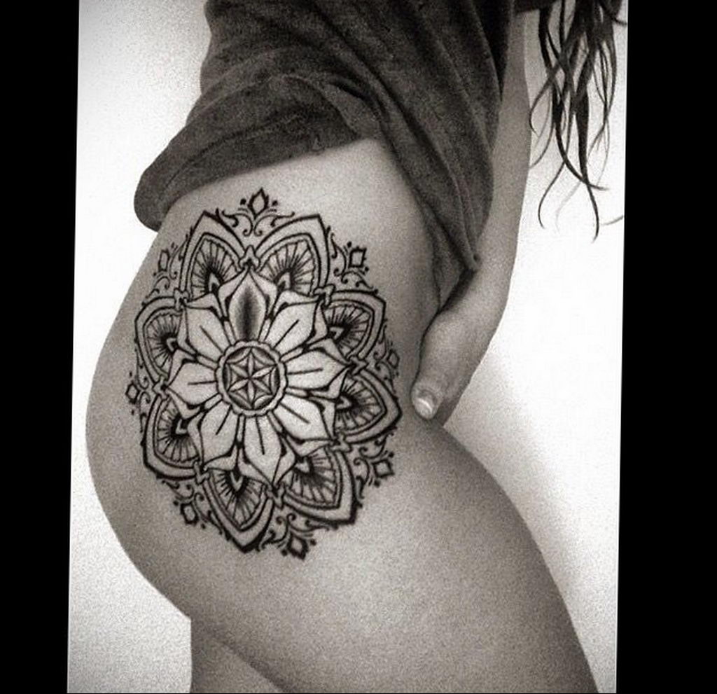 тату мандала на бедре 04.02.2020 № 034 -mandala tattoo- tattoo-photo.ru.