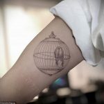 фото тату птица в клетке 02.01.2019 №057 -bird cage tattoo- tattoo-photo.ru