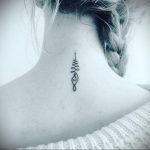 фото тату символ ОМ на шее 08.02.2020 №001 -tattoo om- tattoo-photo.ru