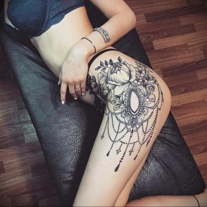 Мехенди на ляжках фото пример 14.02.2020 №191 -Mehendi on thighs- tattoo-photo.ru