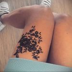 Мехенди на ляжках фото пример 14.02.2020 №235 -Mehendi on thighs- tattoo-photo.ru