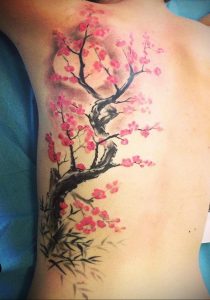 Фото вариант тату с деревом сакуры 09.02.2020 №011 -sakura tattoo- tattoo-photo.ru