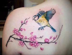 Фото вариант тату сакура для девушки 09.02.2020 №016 -sakura tattoo- tattoo-photo.ru