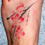 Фото тату сакура на ноге 09.02.2020 №006 -sakura tattoo- tattoo-photo.ru