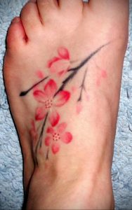 Фото тату сакура на ноге 09.02.2020 №006 -sakura tattoo- tattoo-photo.ru