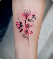 Фото тату цветок закуры 09.02.2020 №041 -sakura tattoo- tattoo-photo.ru