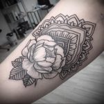 лотос-мандала тату фото пример 04.02.2020 №057 -mandala tattoo- tattoo-photo.ru