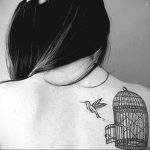 птица вылетает из клетки тату 02.01.2019 №012 -bird cage tattoo- tattoo-photo.ru