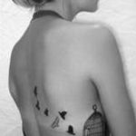 птица вылетает из клетки тату 02.01.2019 №12009 -bird cage tattoo- tattoo-photo.ru