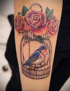 птица вылетает из клетки тату 02.01.2019 №12010 -bird cage tattoo- tattoo-photo.ru