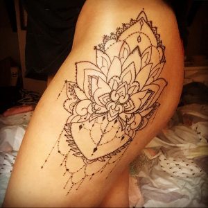 тату мандала на бедре 04.02.2020 №002 -mandala tattoo- tattoo-photo.ru