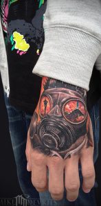 тату противогаз 15.01.2020 №172 -gas mask tattoo- tattoo-photo.ru