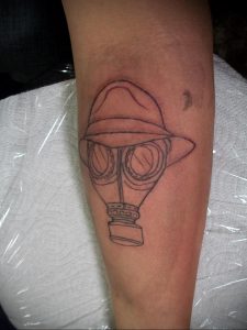тату противогаз 15.01.2020 №174 -gas mask tattoo- tattoo-photo.ru