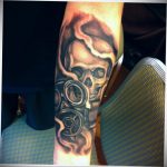 тату череп в противогазе 15.01.2020 №016 -skull tattoo in gas mask- tattoo-photo.ru