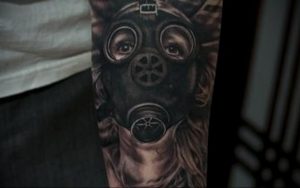 тату череп в противогазе 15.01.2020 №050 -skull tattoo in gas mask- tattoo-photo.ru
