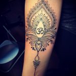 фото вариант символ тату ОМ 08.02.2020 №020 -tattoo om- tattoo-photo.ru
