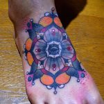 фото пример тату мандала 04.02.2020 №019 -mandala tattoo- tattoo-photo.ru