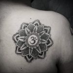 фото пример тату мандала 04.02.2020 №045 -mandala tattoo- tattoo-photo.ru