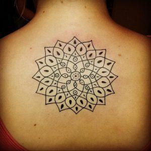 фото пример тату мандала 04.02.2020 №110 -mandala tattoo- tattoo-photo.ru