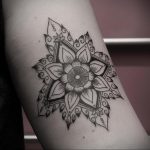 фото пример тату мандала 04.02.2020 №157 -mandala tattoo- tattoo-photo.ru