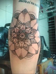 фото пример тату мандала 04.02.2020 №168 -mandala tattoo- tattoo-photo.ru