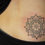 фото пример тату мандала 04.02.2020 №184 -mandala tattoo- tattoo-photo.ru