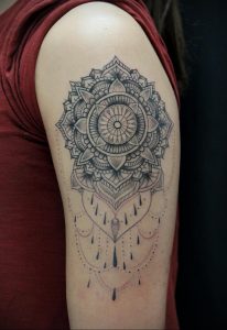 фото пример тату мандала 04.02.2020 №185 -mandala tattoo- tattoo-photo.ru