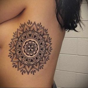 фото пример тату мандала 04.02.2020 №238 -mandala tattoo- tattoo-photo.ru