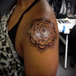 фото пример тату мандала 04.02.2020 №266 -mandala tattoo- tattoo-photo.ru