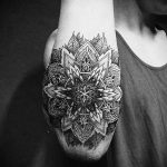 фото пример тату мандала 04.02.2020 №269 -mandala tattoo- tattoo-photo.ru