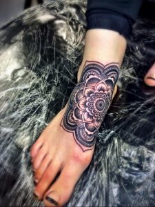 фото пример тату мандала 04.02.2020 №338 -mandala tattoo- tattoo-photo.ru