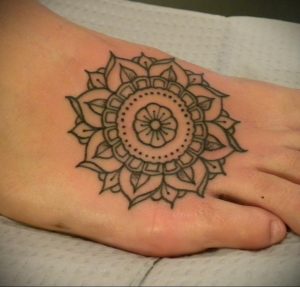 фото пример тату мандала 04.02.2020 №374 -mandala tattoo- tattoo-photo.ru